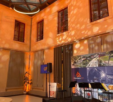 Scène Cour Carre (2)